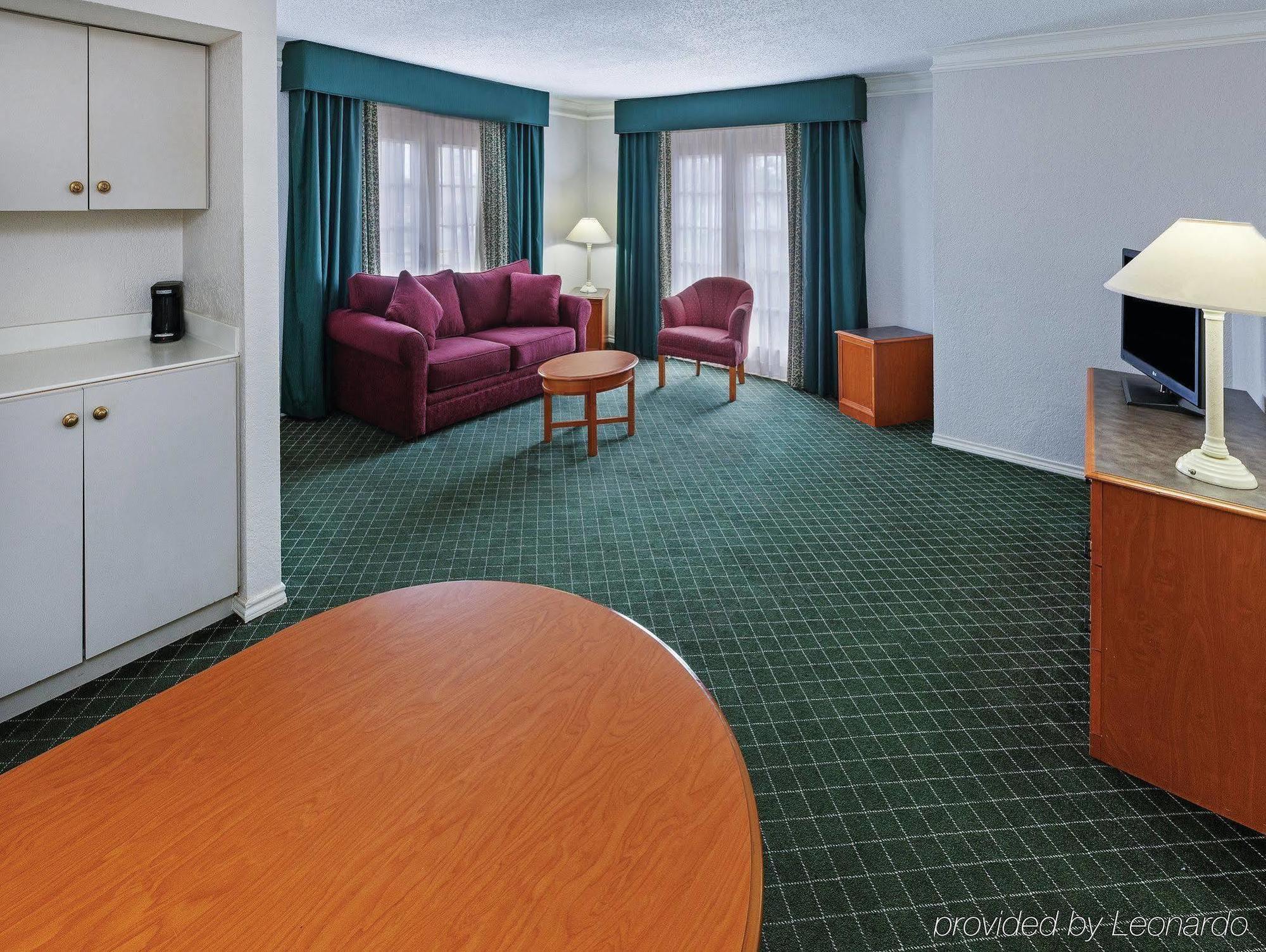 La Quinta By Wyndham Mcallen La Plaza Mall Экстерьер фото